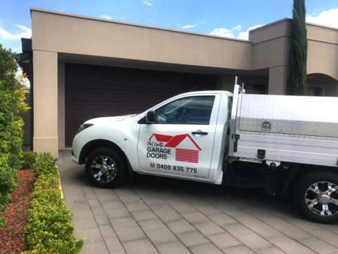 Mid North Garage Doors Work Ute